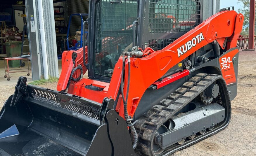 2015 Kubota SVl75-2