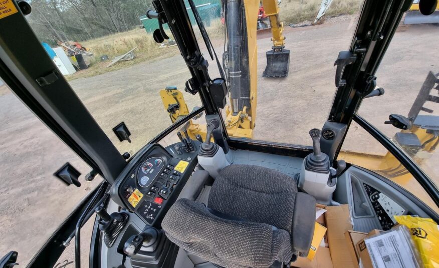 2012 Caterpillar 432F