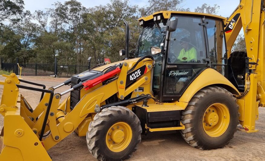 2012 Caterpillar 432F