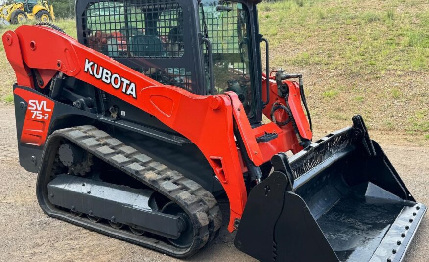 2015 Kubota SVl75-2