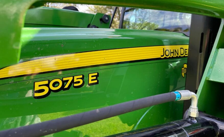 2022 John Deere 5075E