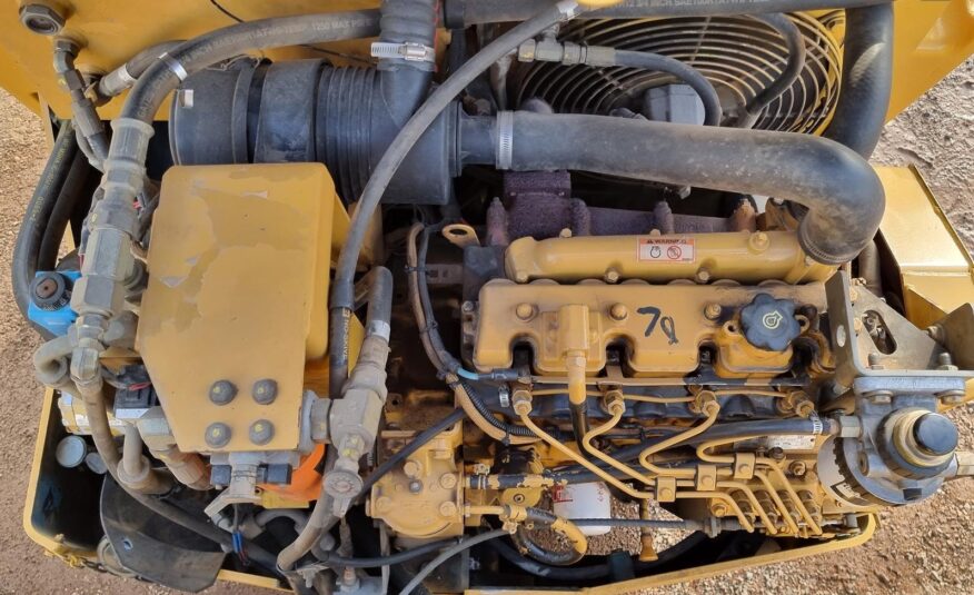 2003 Caterpillar CB334 D