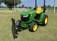 2018 John Deere 3046R