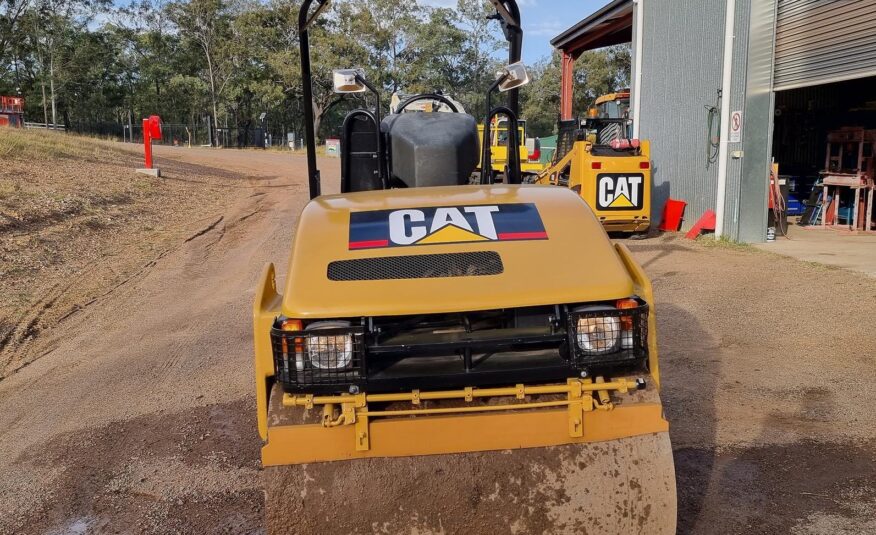 2003 Caterpillar CB334 D