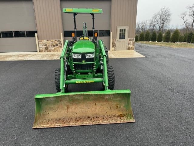 2020 John Deere 4052M