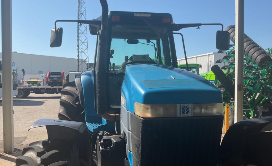 2019 New Holland 8770